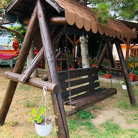 Guest house Pensiunea Paradis Vrancean Cotesti (Vrancea)